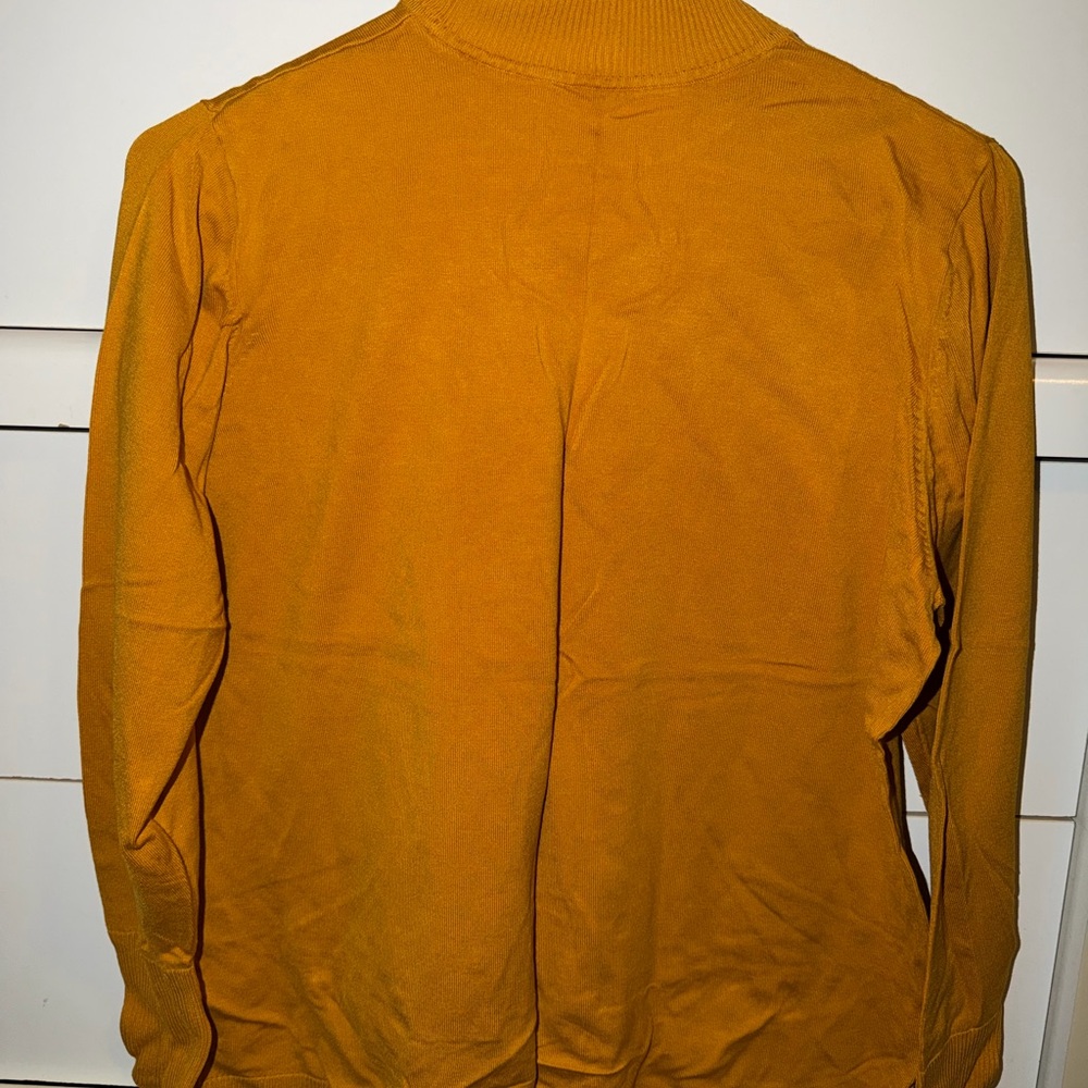 Mustard color top
